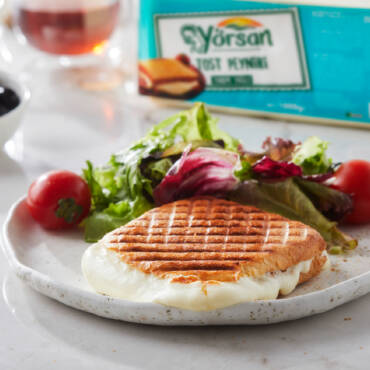 Tost Peyniri Nedir? Kaşar Peyniri ile Tost Peyniri Arasındaki Farklar